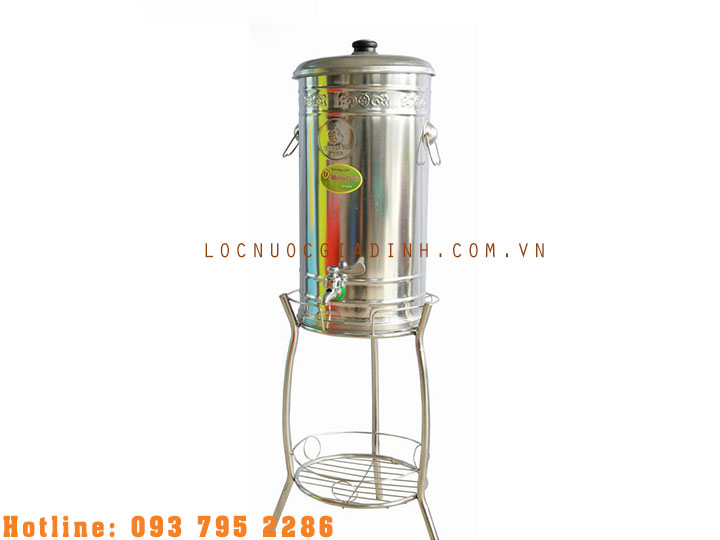 Nên Mua Bình Lọc Nước Bằng Inox 304, Bình Lọc Nước Bằng Nhựa Không?